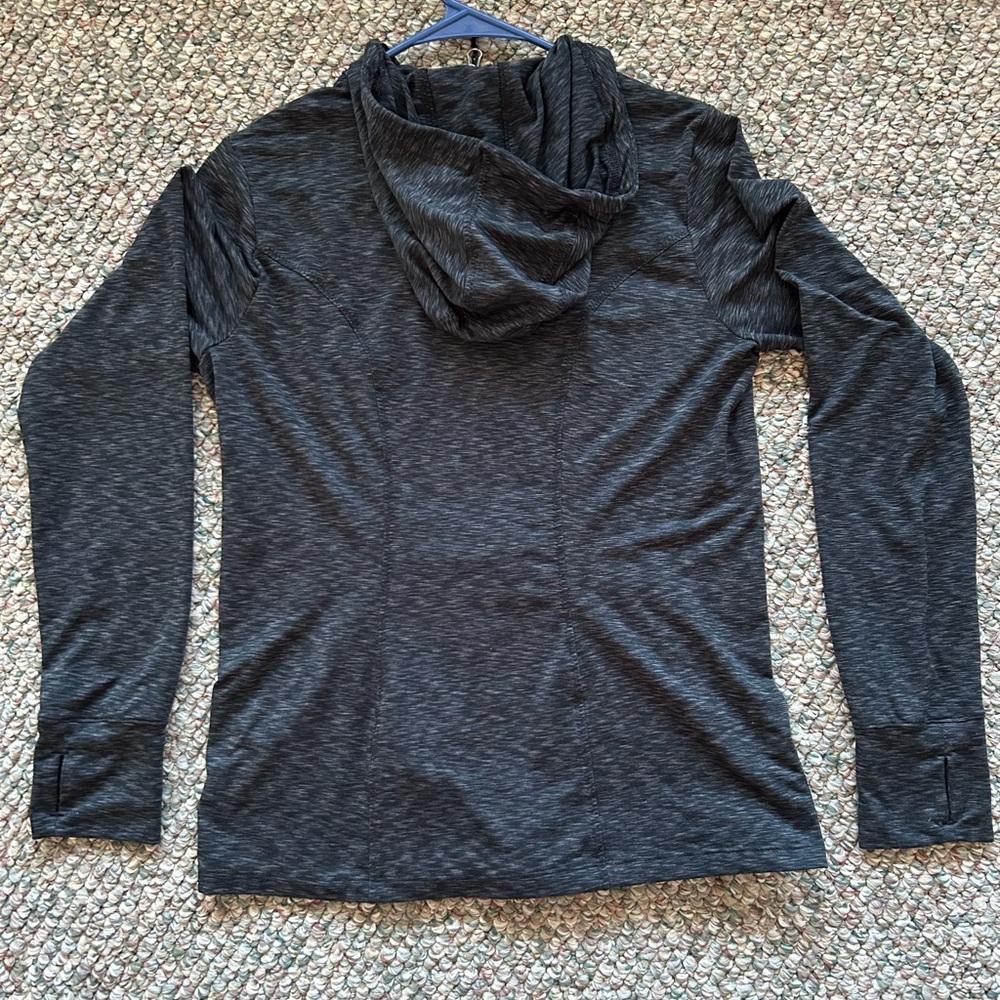 NORTH FACE zip up lightweight hoodie - Picture 2 of 12